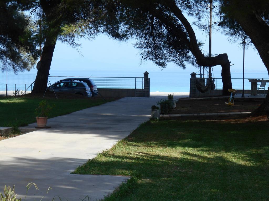 Brunello Seaside Apartments Lefkáda 外观 照片